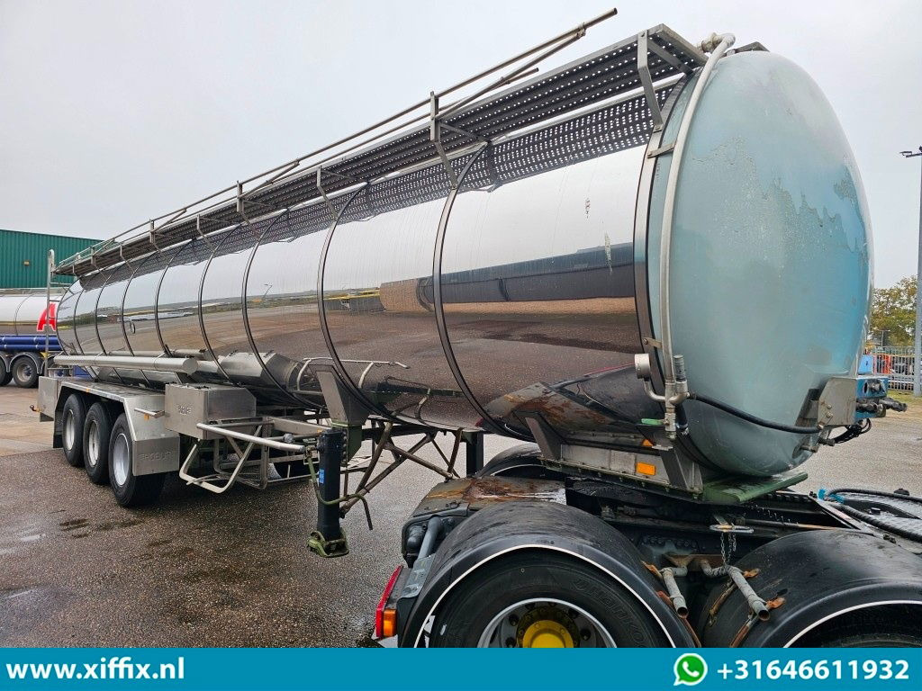 Burg 3-ass. Geisoleerde RVS tank oplegger / Food / 1 Compartiment - Semirimorchio cisterna: foto 4 Burg 3-ass. Geisoleerde RVS tank oplegger / Food / 1 Compartiment - Semirimorchio cisterna: foto 4