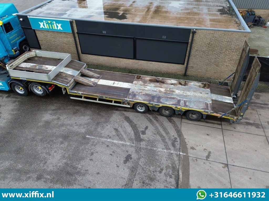 Nooteboom 3-ass. Semi dieplader met hydr. Kleppen / Naloop gestuurd - Semirimorchio pianale ribassato: foto 2 Nooteboom 3-ass. Semi dieplader met hydr. Kleppen / Naloop gestuurd - Semirimorchio pianale ribassato: foto 2