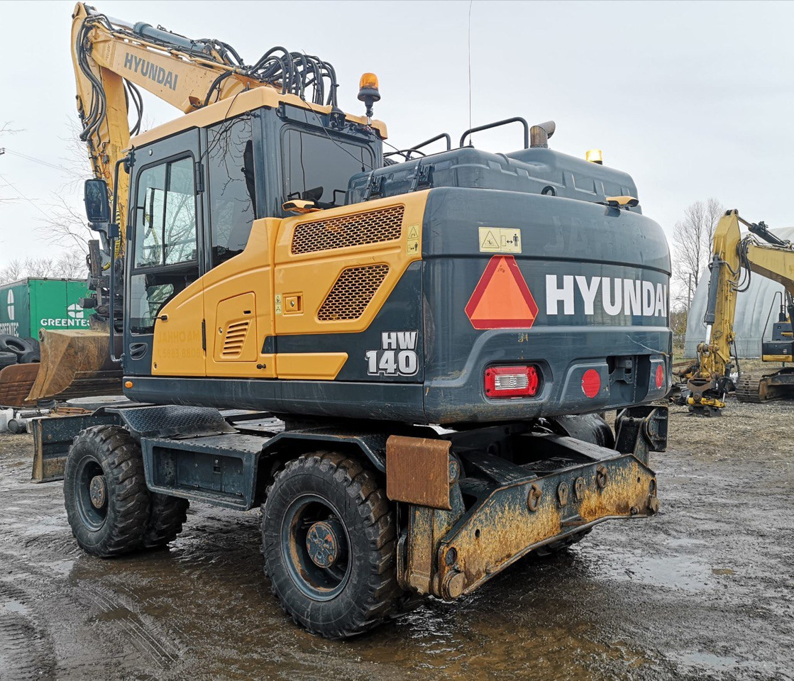 Hyundai W140 - Escavatore: foto 4 Hyundai W140 - Escavatore: foto 4
