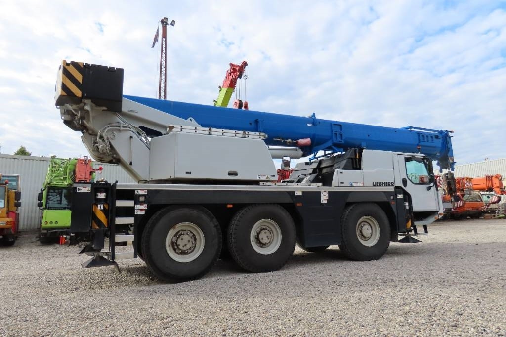 Liebherr LTM 1050-3.1 - Gru multistrada: foto 3 Liebherr LTM 1050-3.1 - Gru multistrada: foto 3