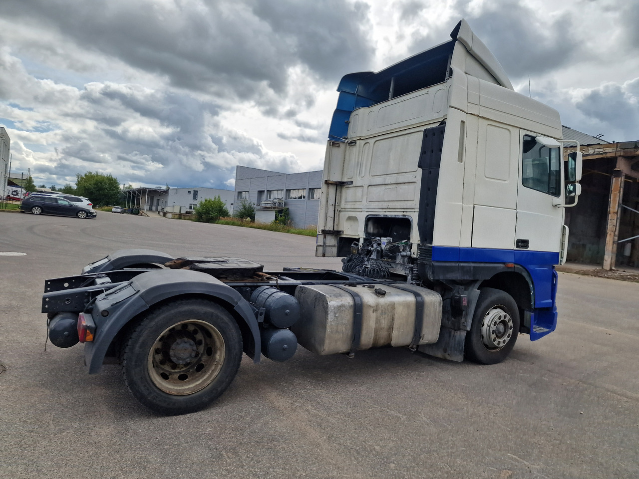 DAF 95.430 XF Euro2 manual - Trattore stradale: foto 3 DAF 95.430 XF Euro2 manual - Trattore stradale: foto 3