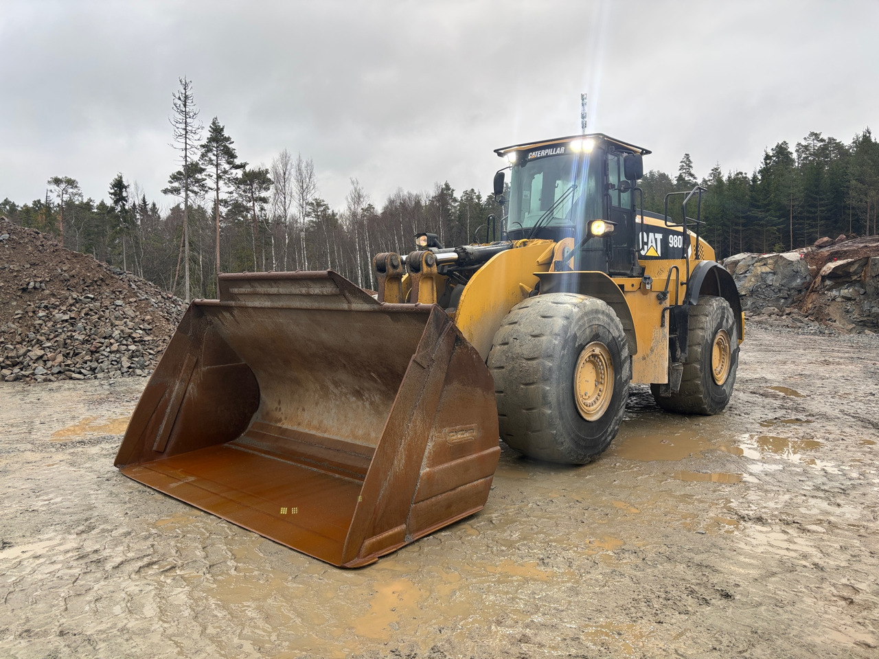 CAT 980K - Pala gommata: foto 1 CAT 980K - Pala gommata: foto 1
