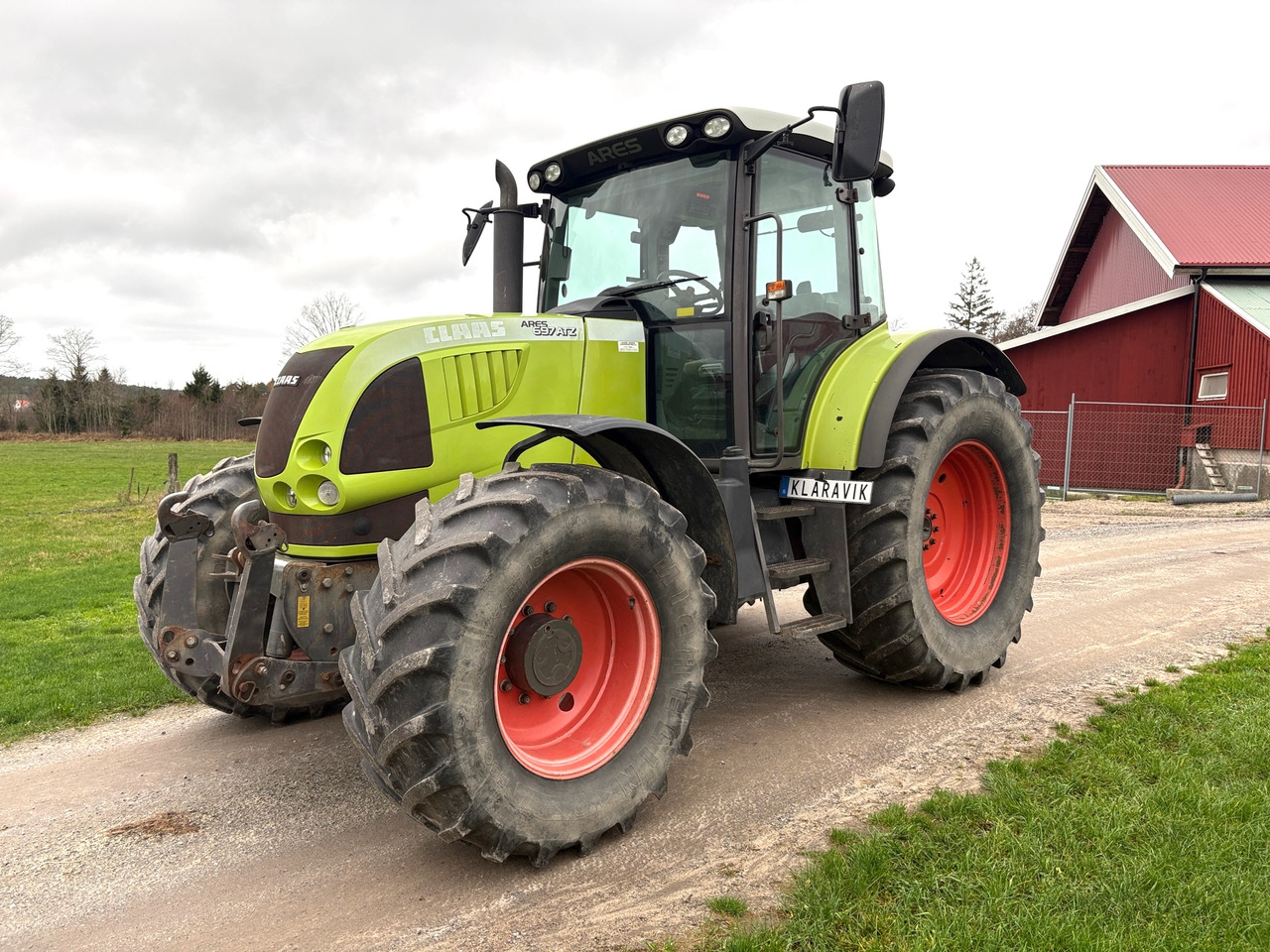 Claas Ares 697 ATZ - Trattore: foto 1 Claas Ares 697 ATZ - Trattore: foto 1