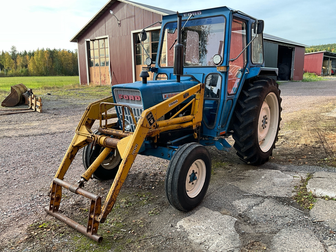 Ford 4000 - Trattore: foto 1 Ford 4000 - Trattore: foto 1