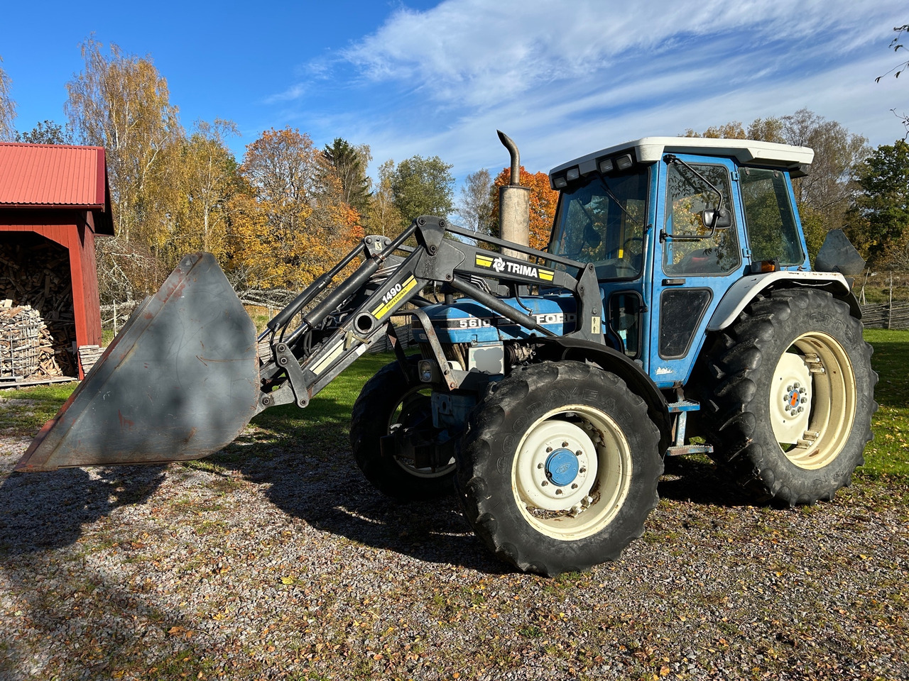 Ford 5610 - Trattore: foto 1 Ford 5610 - Trattore: foto 1