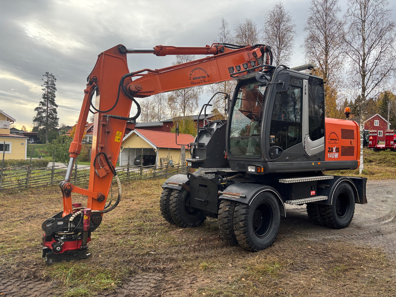 Hitachi ZX 140W-3 - Escavatore: foto 1 Hitachi ZX 140W-3 - Escavatore: foto 1