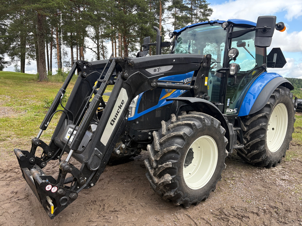 New Holland T5.85 - Trattore: foto 1 New Holland T5.85 - Trattore: foto 1