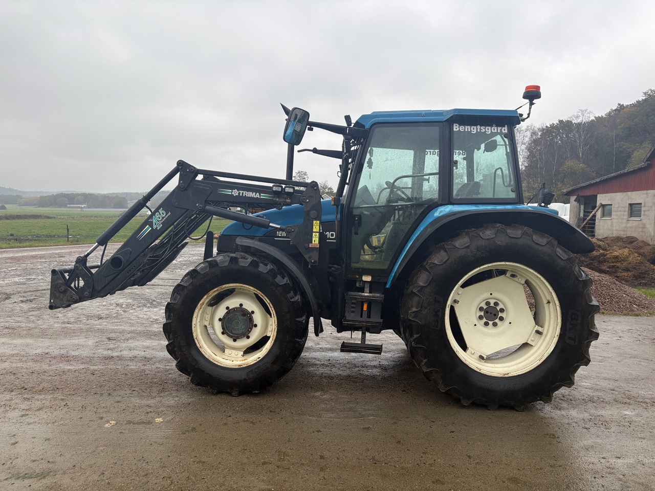 New Holland TS110 - Trattore: foto 1 New Holland TS110 - Trattore: foto 1