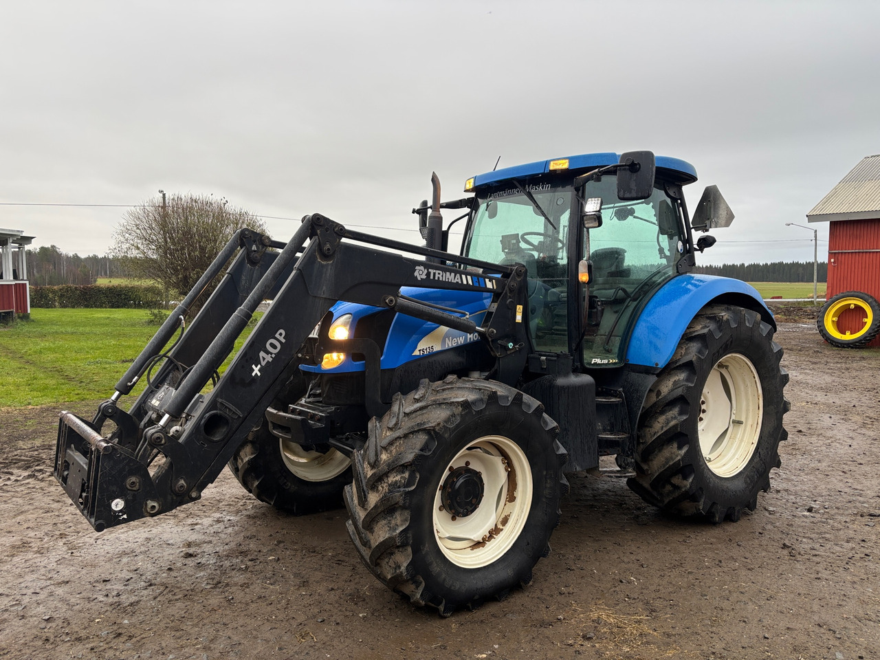 New Holland TS135A - Trattore: foto 1 New Holland TS135A - Trattore: foto 1