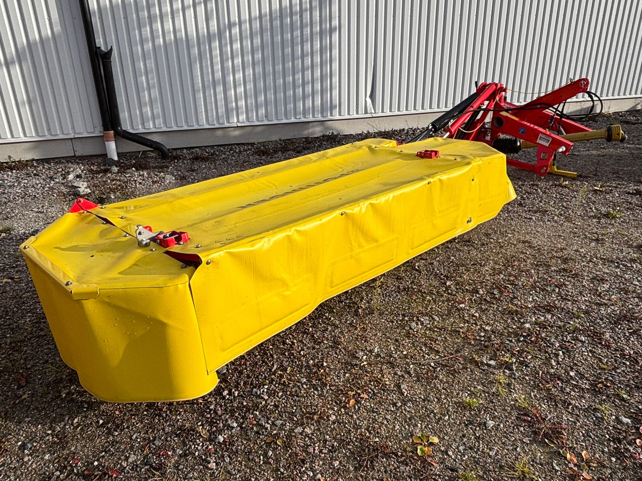 Pöttinger Novadisc 302 - Trincia a martelli/ Trinciatrice: foto 1 Pöttinger Novadisc 302 - Trincia a martelli/ Trinciatrice: foto 1