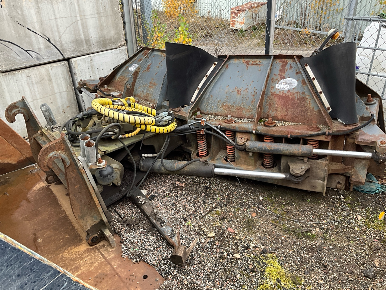 Ufo - Lama neve: foto 1 Ufo - Lama neve: foto 1