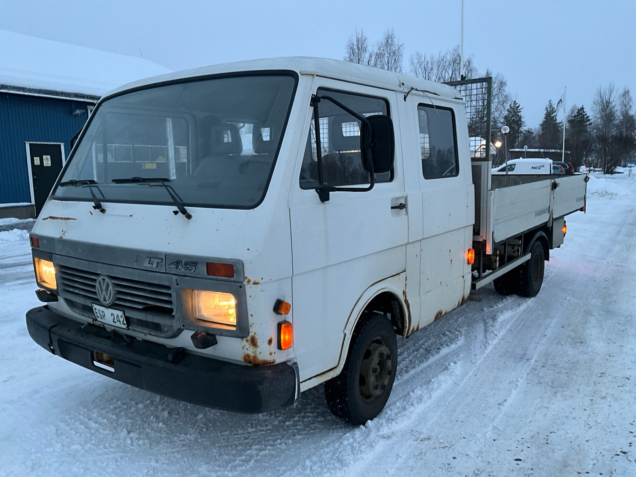 Volkswagen LT 45 - Furgone con cassone fisso, Furgone doppia cabina: foto 1 Volkswagen LT 45 - Furgone con cassone fisso, Furgone doppia cabina: foto 1