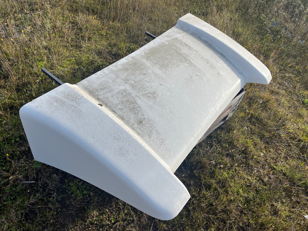 Volvo FM/FH - Aero kit/ Spoiler per Camion: foto 1 Volvo FM/FH - Aero kit/ Spoiler per Camion: foto 1