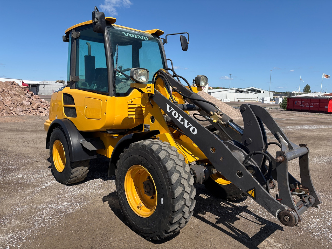 Volvo L25F - Pala gommata: foto 1 Volvo L25F - Pala gommata: foto 1