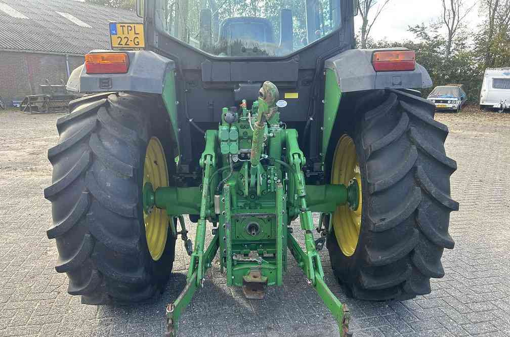 John Deere 6110 - Trattore: foto 3 John Deere 6110 - Trattore: foto 3
