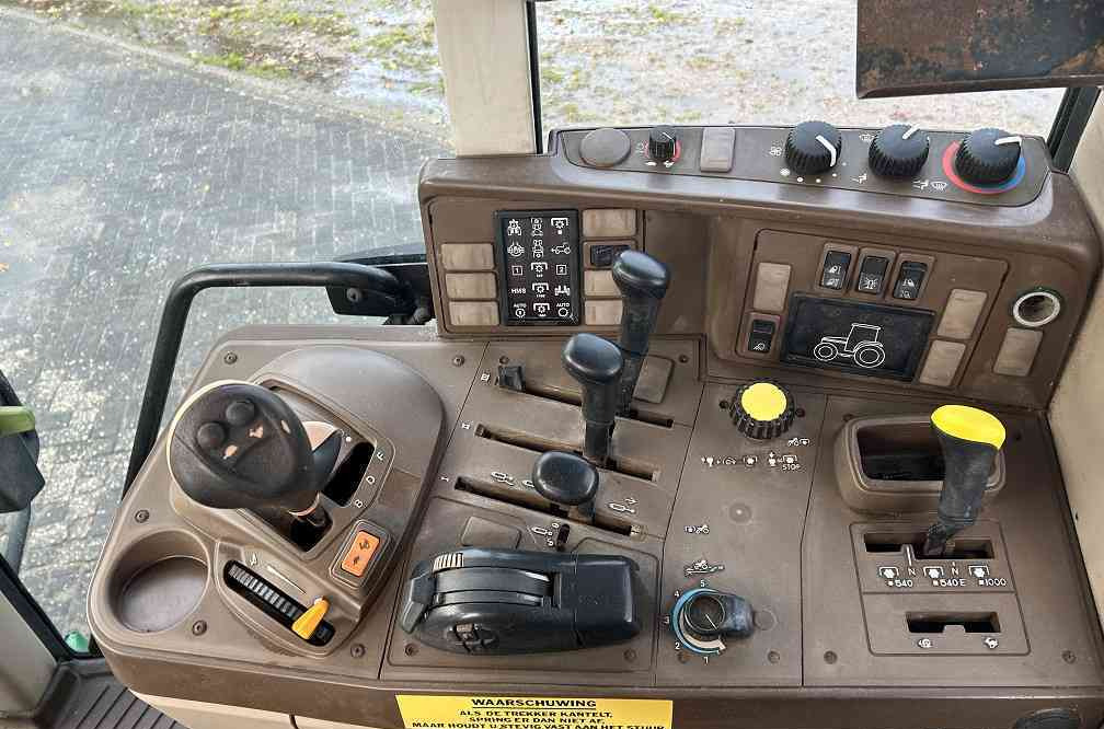 Trattore John Deere 6220 premium, 7500 uur MARGEPRIJS: foto 7