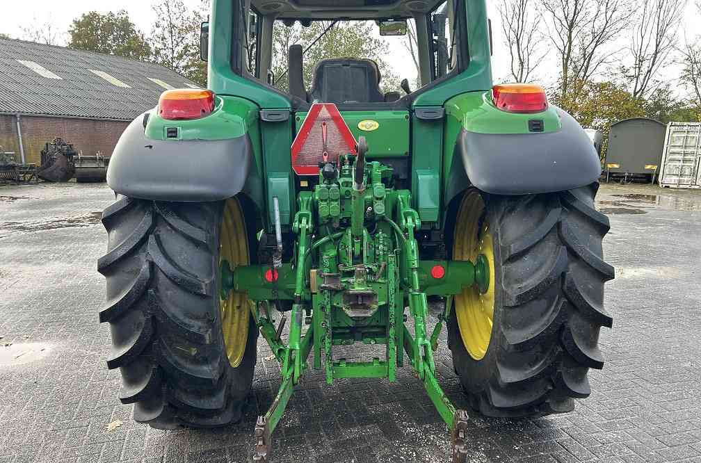 John Deere 6220 premium, 7500 uur MARGEPRIJS - Trattore: foto 3 John Deere 6220 premium, 7500 uur MARGEPRIJS - Trattore: foto 3