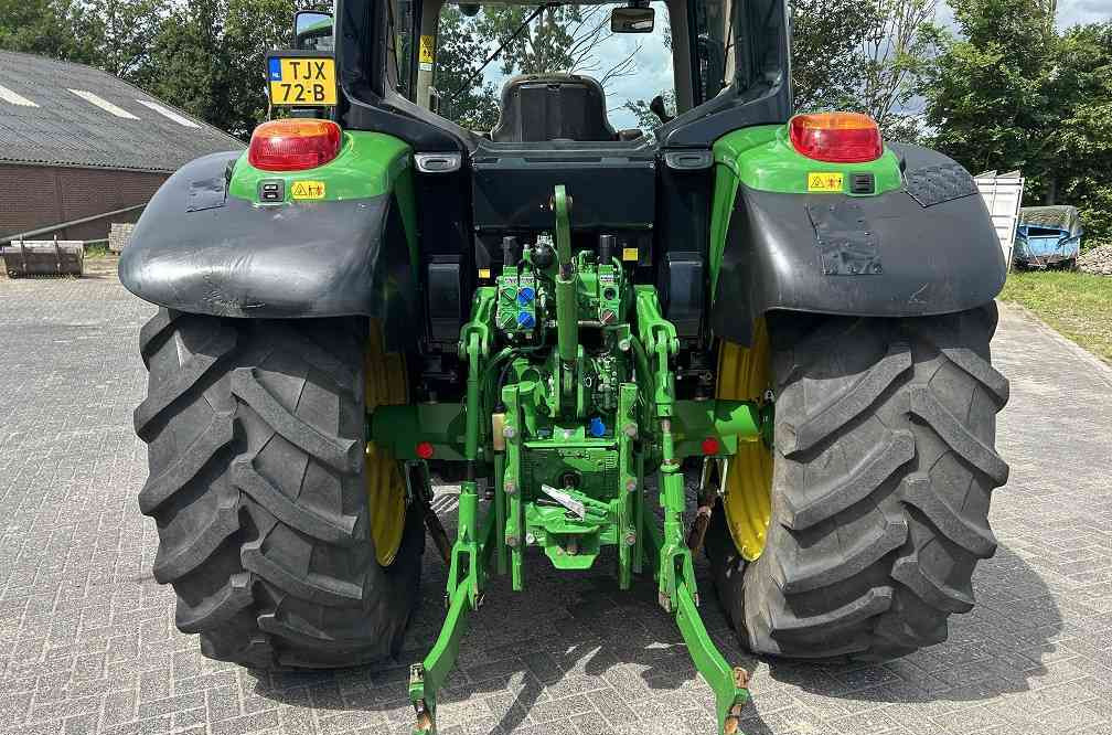 John Deere 6330, powerquad, tls, airco, fronthef - Trattore: foto 3 John Deere 6330, powerquad, tls, airco, fronthef - Trattore: foto 3