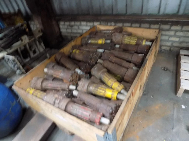 Atlas-Copco boorkroon drilling bitt - Perforatrice: foto 4 Atlas-Copco boorkroon drilling bitt - Perforatrice: foto 4