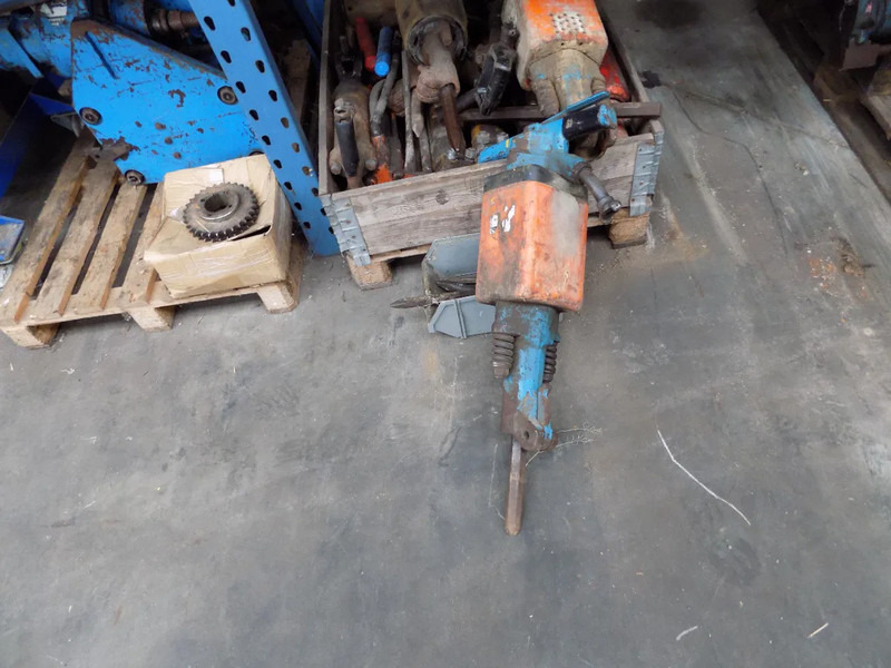 Atlas-Copco luchthamer breekhamer-luchthamer - Compressore d'aria: foto 2 Atlas-Copco luchthamer breekhamer-luchthamer - Compressore d'aria: foto 2