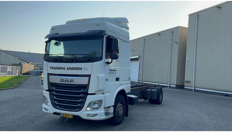 DAF XF 440 Daf XF106 Chassis cabine clean euro6 - Autocarro telaio: foto 3 DAF XF 440 Daf XF106 Chassis cabine clean euro6 - Autocarro telaio: foto 3