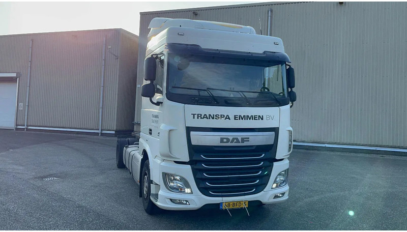DAF XF 440 Daf XF106 Chassis cabine clean euro6 - Autocarro telaio: foto 1 DAF XF 440 Daf XF106 Chassis cabine clean euro6 - Autocarro telaio: foto 1