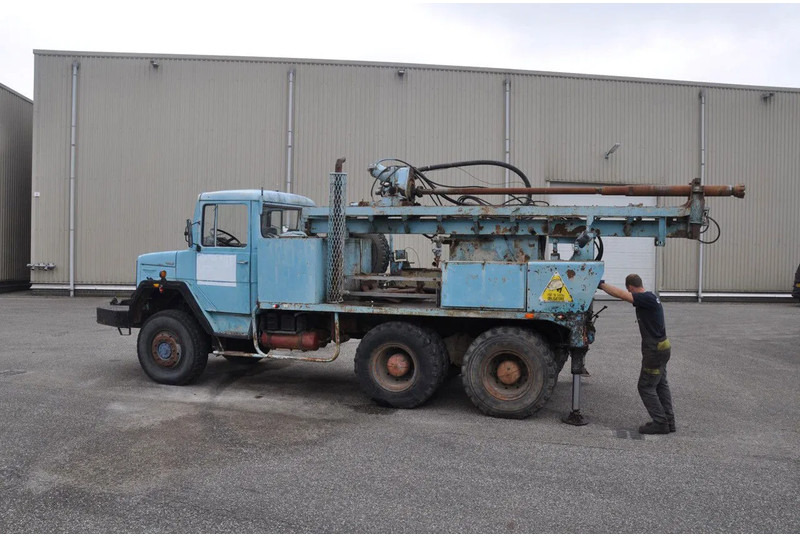 Magirus Deutz iveco Bonne esperance / atlas copco - Perforatrice: foto 4 Magirus Deutz iveco Bonne esperance / atlas copco - Perforatrice: foto 4