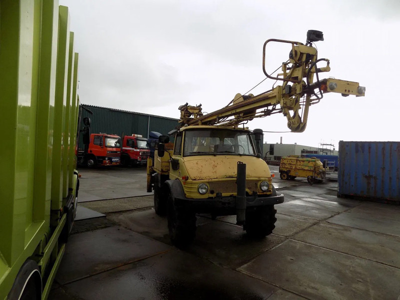 Perforatrice Mercedes-Benz U416 Unimog KNEBEL HY75: foto 17