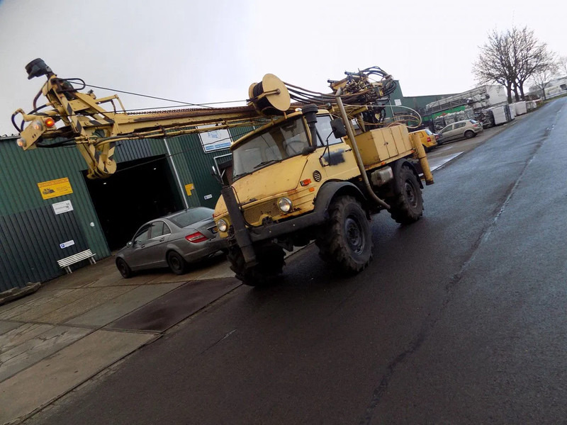 Perforatrice Mercedes-Benz U416 Unimog KNEBEL HY75: foto 9