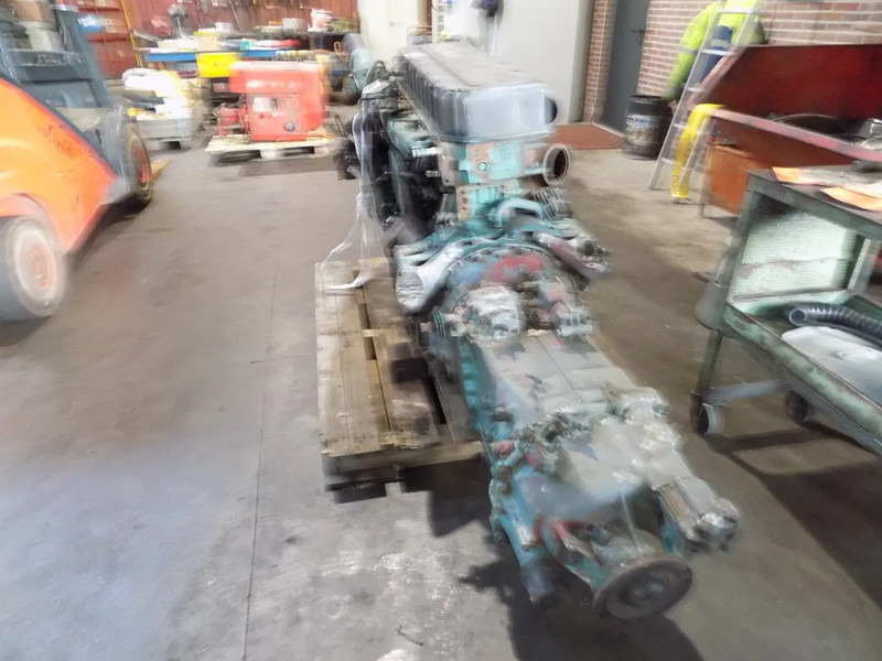 Motore Volvo D12A 380 D12A 380 pk: foto 12