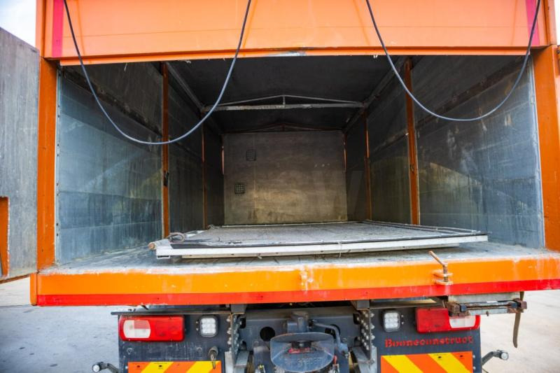 DAF CF 410-4x2 - 13 642 KM - 26m3 - Autocarro ribaltabile: foto 4 DAF CF 410-4x2 - 13 642 KM - 26m3 - Autocarro ribaltabile: foto 4