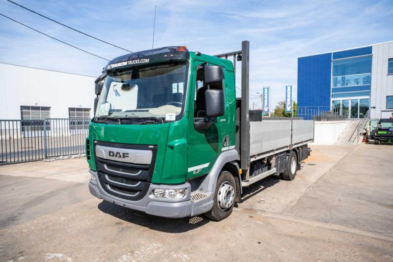DAF LF 180 (10T.) - Autocarro con pianale/ Cassone fisso: foto 1 DAF LF 180 (10T.) - Autocarro con pianale/ Cassone fisso: foto 1