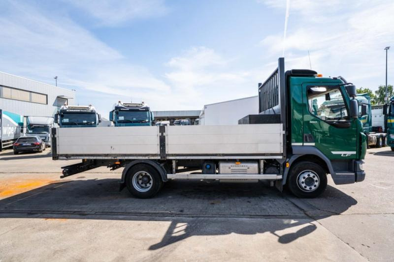 DAF LF 180 (10T.) - Autocarro con pianale/ Cassone fisso: foto 3 DAF LF 180 (10T.) - Autocarro con pianale/ Cassone fisso: foto 3