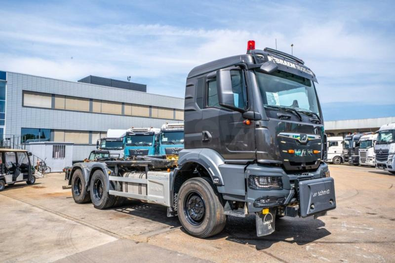 MAN TGS 33.470 BL - PALFINGER - Autocarro scarrabile: foto 3 MAN TGS 33.470 BL - PALFINGER - Autocarro scarrabile: foto 3