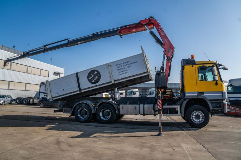 Mercedes ACTROS 3344 K-MP3+FASSI F245 - Autocarro ribaltabile, Camion con gru: foto 3 Mercedes ACTROS 3344 K-MP3+FASSI F245 - Autocarro ribaltabile, Camion con gru: foto 3