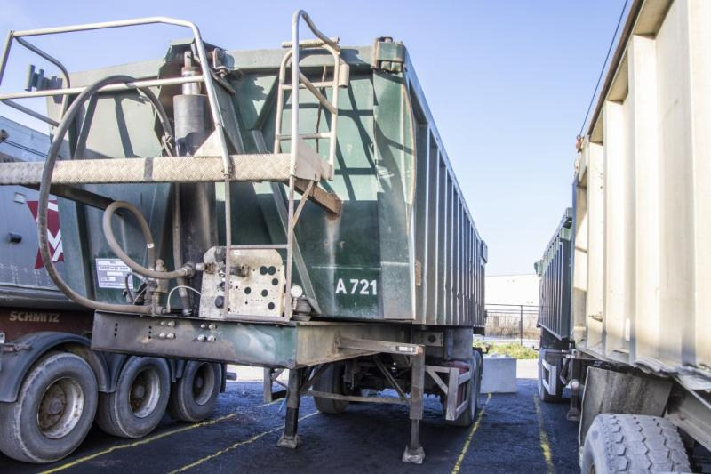 Mol K85F/20T/37ST- HYDR. DOOR - Semirimorchio ribaltabile: foto 1 Mol K85F/20T/37ST- HYDR. DOOR - Semirimorchio ribaltabile: foto 1