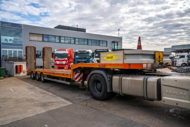 Nooteboom OSDS-41-03 - 51 250 KG - Semirimorchio pianale ribassato: foto 2 Nooteboom OSDS-41-03 - 51 250 KG - Semirimorchio pianale ribassato: foto 2