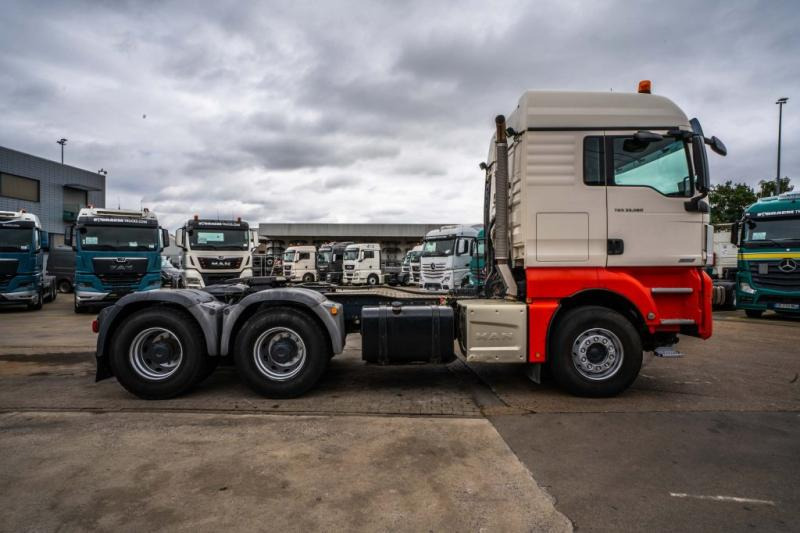 MAN TGX 33.560 XLX BLS+BIG AXLES+INTARDER - Trattore stradale: foto 3 MAN TGX 33.560 XLX BLS+BIG AXLES+INTARDER - Trattore stradale: foto 3