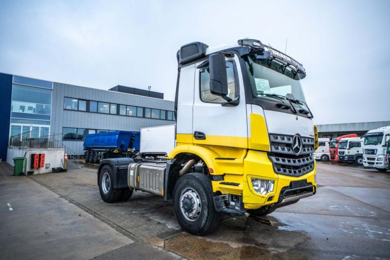 Mercedes AROCS 2045 AS (cardan) - Trattore stradale: foto 2 Mercedes AROCS 2045 AS (cardan) - Trattore stradale: foto 2