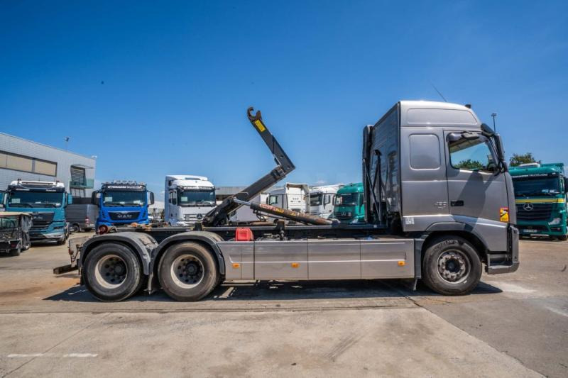Volvo FH 480 -E5 + PALFINGER - Autocarro scarrabile: foto 4 Volvo FH 480 -E5 + PALFINGER - Autocarro scarrabile: foto 4