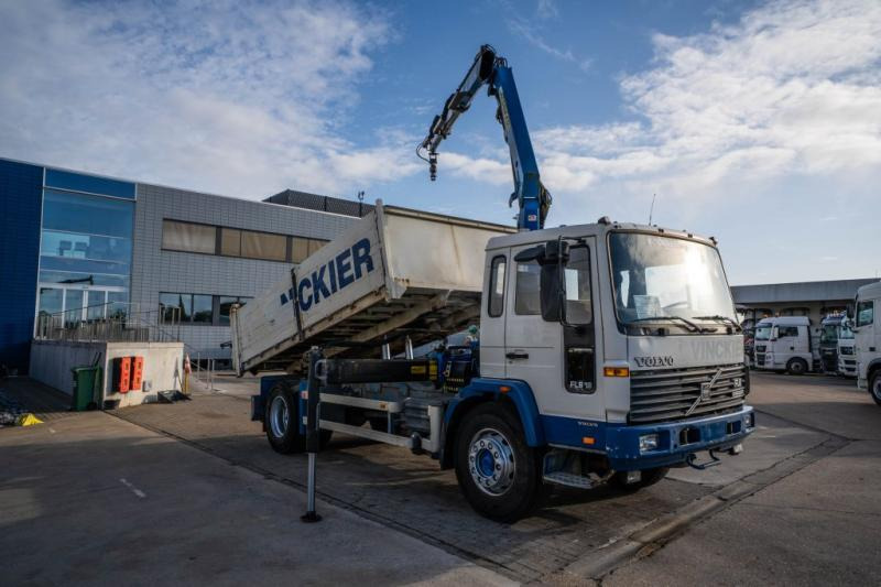 Volvo FL 619 - PK 9501 - Autocarro ribaltabile, Camion con gru: foto 2 Volvo FL 619 - PK 9501 - Autocarro ribaltabile, Camion con gru: foto 2