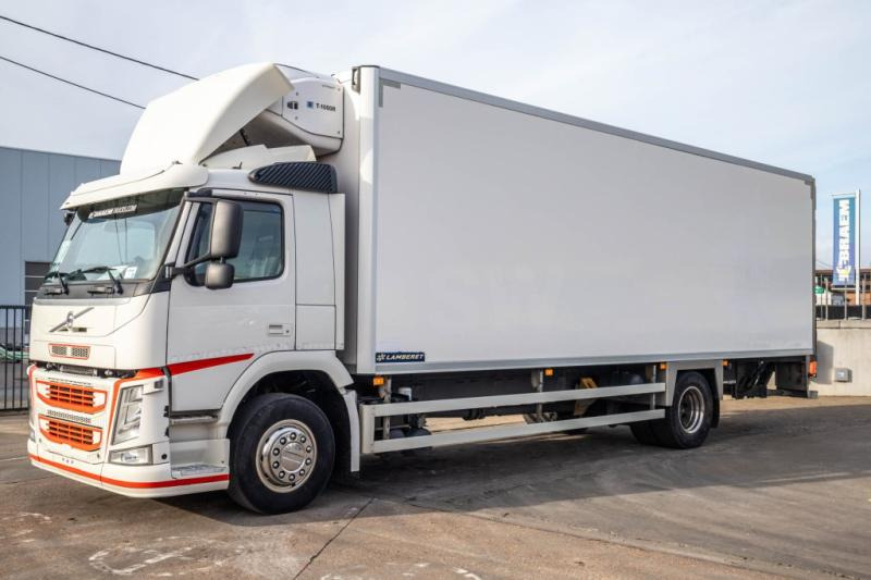 Volvo FM 340 - THERMOKING T1000 - Autocarro frigorifero: foto 1 Volvo FM 340 - THERMOKING T1000 - Autocarro frigorifero: foto 1