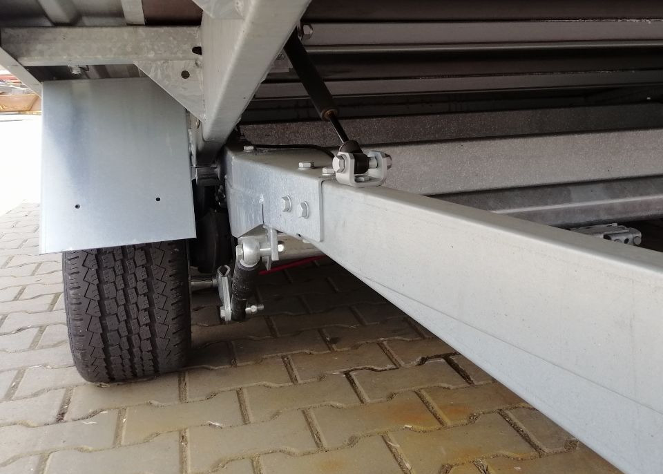 Rimorchio pianale/ Cassonato nuovo Besttrailers SONDA II CARGO: foto 11 Rimorchio pianale/ Cassonato nuovo Besttrailers SONDA II CARGO: foto 11