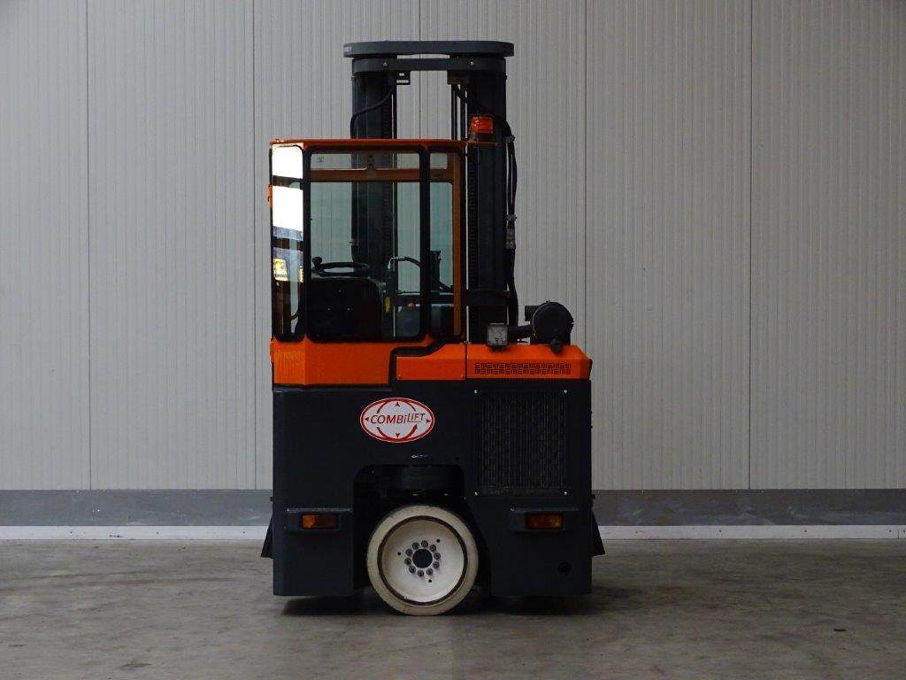 Combilift C2500CB - TRIPLEX - Elevatore 4 vie: foto 5 Combilift C2500CB - TRIPLEX - Elevatore 4 vie: foto 5
