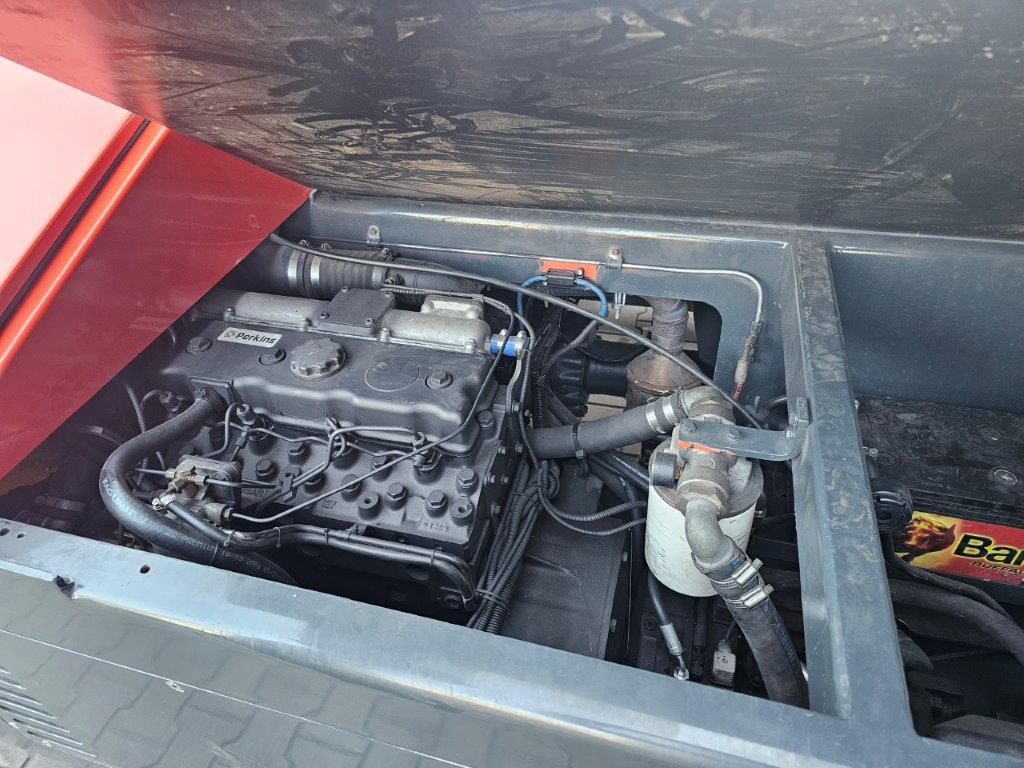 Fantuzzi SF60U - TRAVERSE - Carrello elevatore laterale: foto 2 Fantuzzi SF60U - TRAVERSE - Carrello elevatore laterale: foto 2