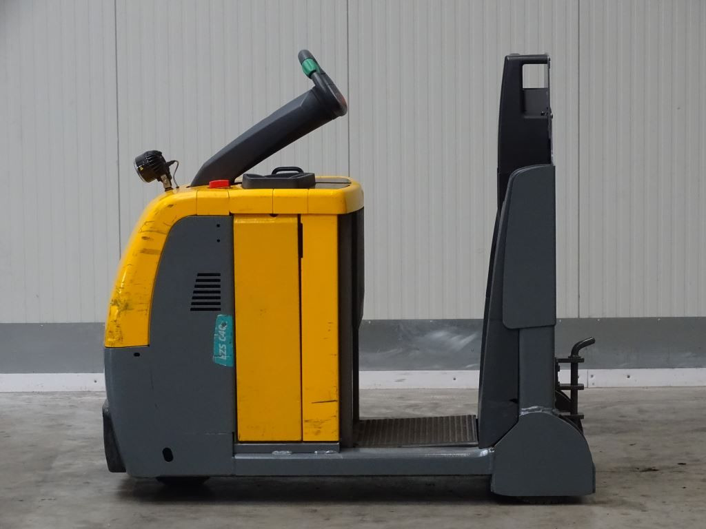 Jungheinrich EZS C40 - Trattore elettrico: foto 1 Jungheinrich EZS C40 - Trattore elettrico: foto 1