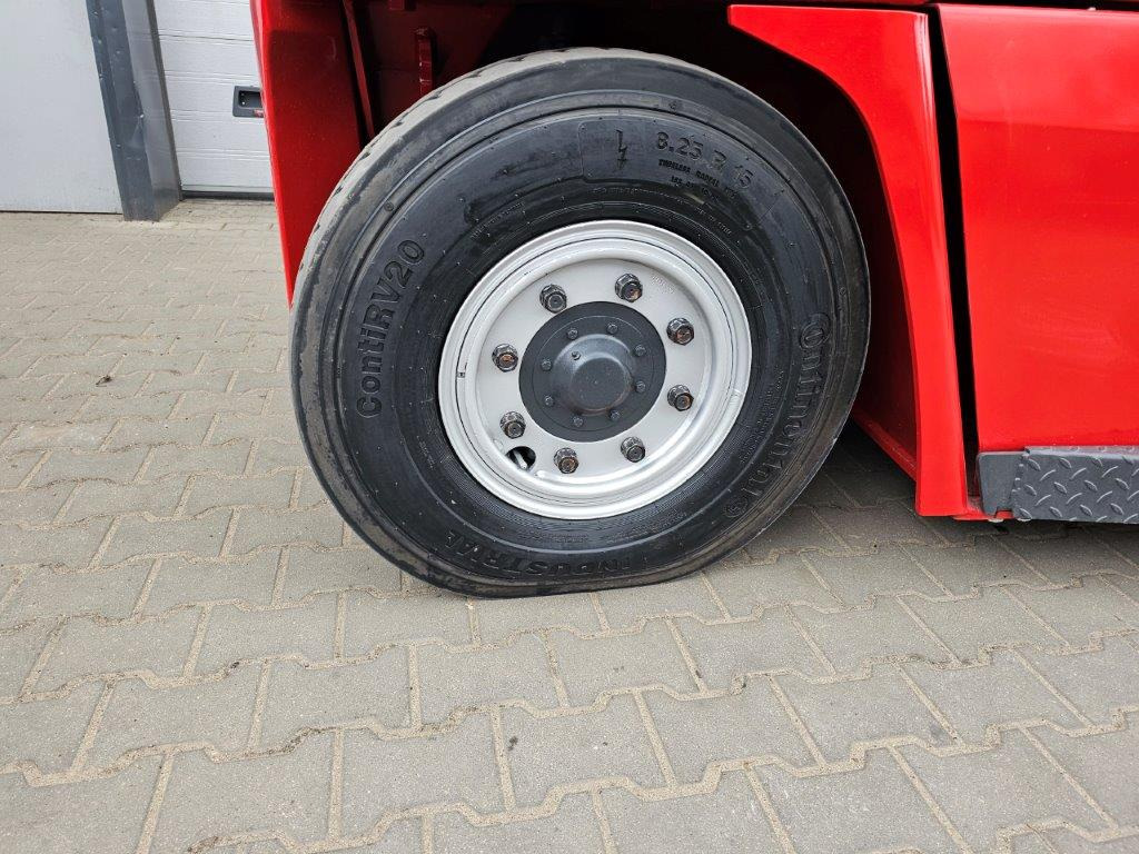 Kalmar DCF80-9H - Carrello elevatore diesel: foto 2 Kalmar DCF80-9H - Carrello elevatore diesel: foto 2