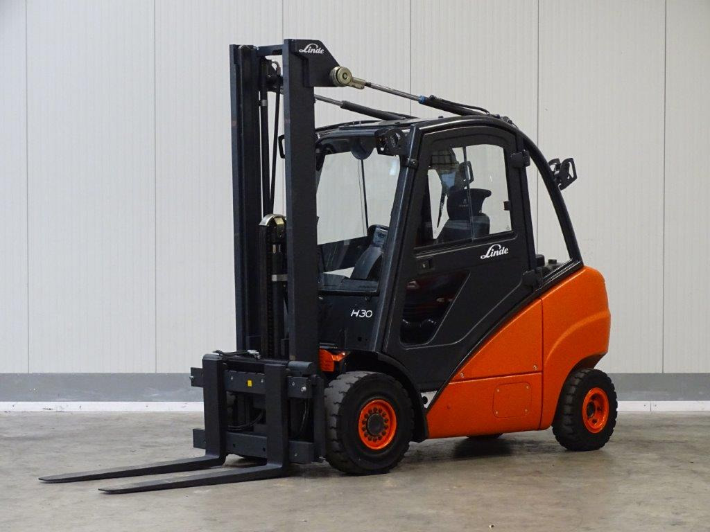Linde H30D - Carrello elevatore diesel: foto 1 Linde H30D - Carrello elevatore diesel: foto 1
