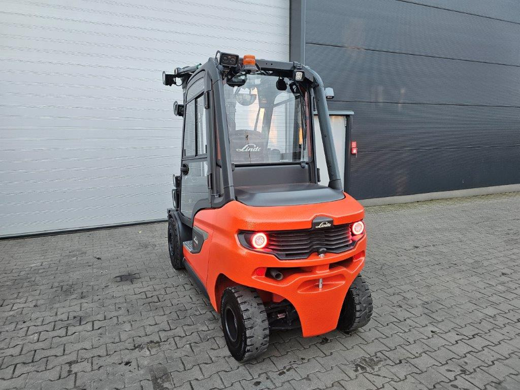 Linde H35D-01 - TRIPLEX - NEU MODEL - Carrello elevatore diesel: foto 5 Linde H35D-01 - TRIPLEX - NEU MODEL - Carrello elevatore diesel: foto 5