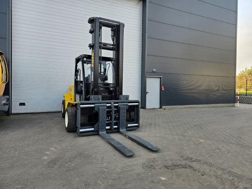 Yale GDP80VX9 - Carrello elevatore diesel: foto 3 Yale GDP80VX9 - Carrello elevatore diesel: foto 3